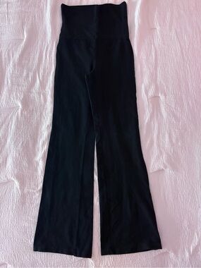 H&M High-Waist Black Fold Over Flare Yoga Pants - Women